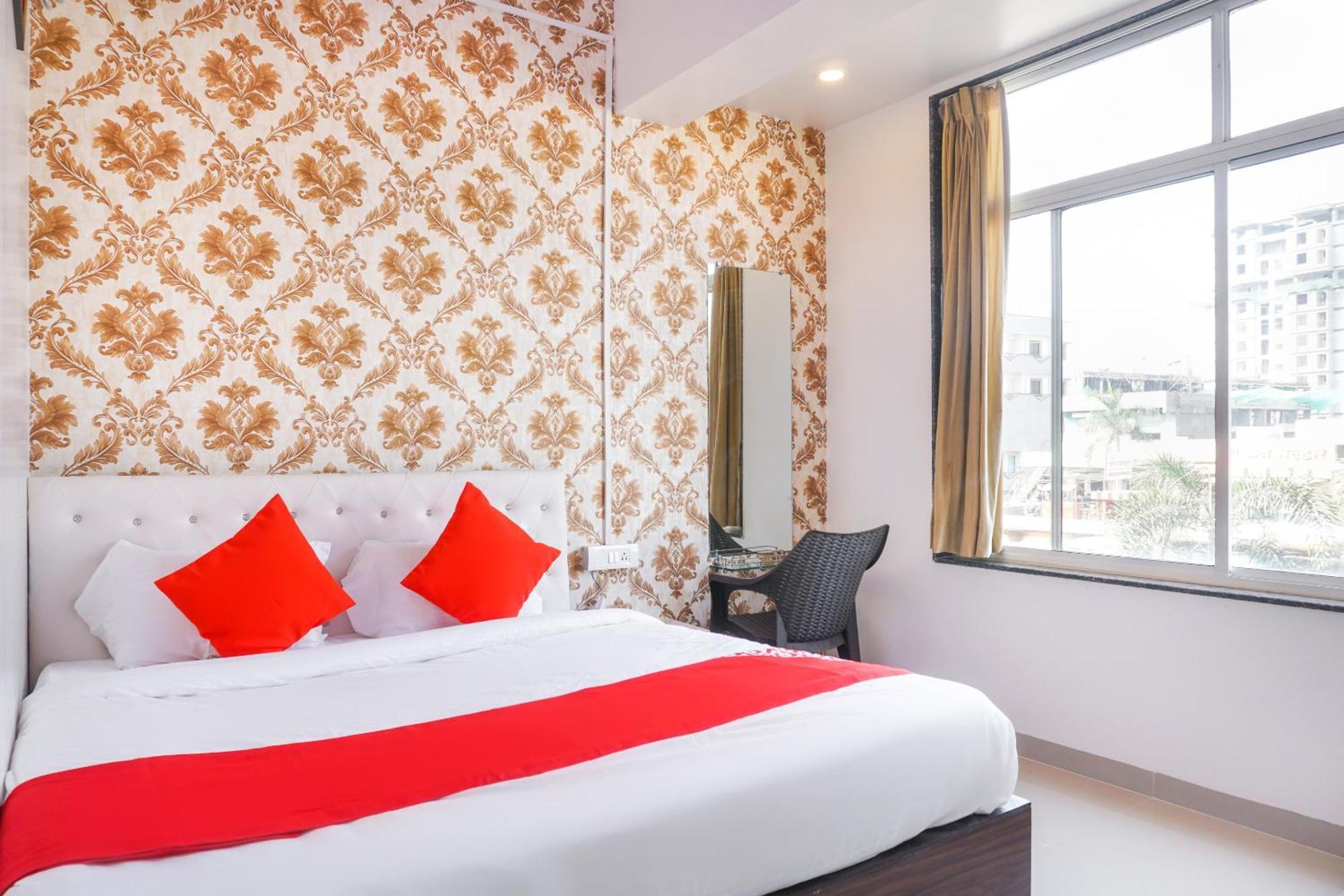 Hotel O Nitya Executive Phursungi Luaran gambar